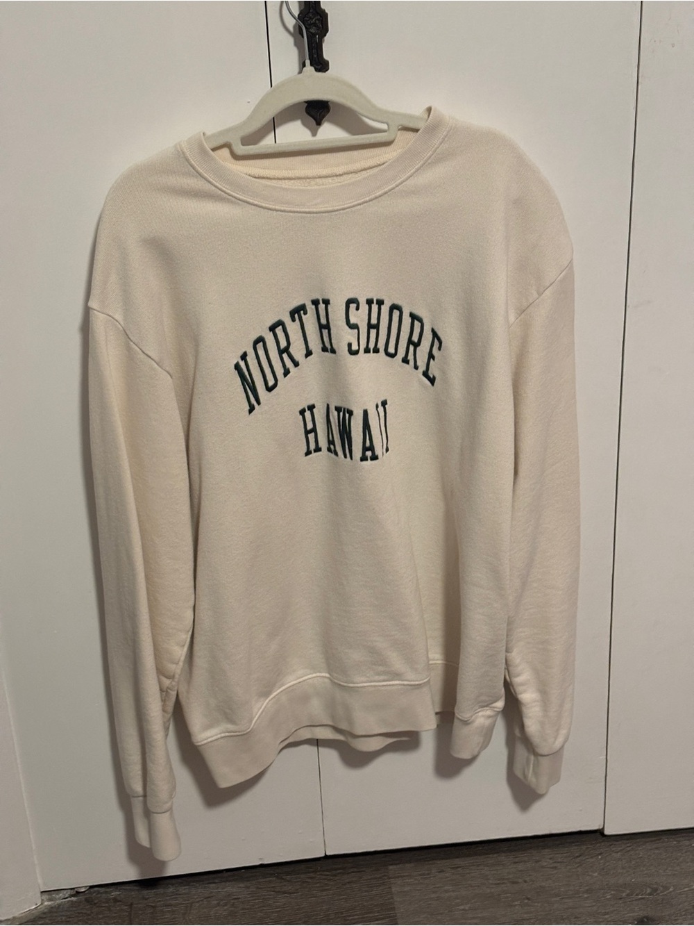 Brandy Melville Cream "North Shore Hawaii" Crewneck Sweatshirt